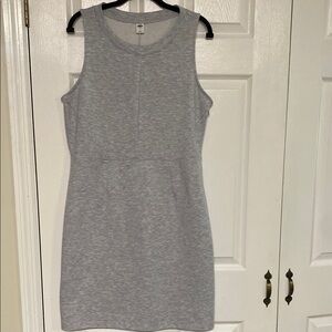 Old Navy Gray Sleeveless Sheath Mini Dress